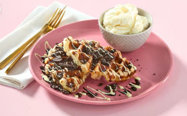Cookies & Cream Croffle